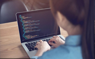 锡林郭勒 ,php声明和调用变量的符号是什么？